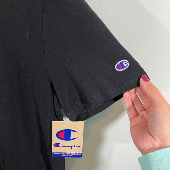 Champion Men Black Logo Lightweight Short Sleeve Tee Size L NWT - Picture 4 of 7